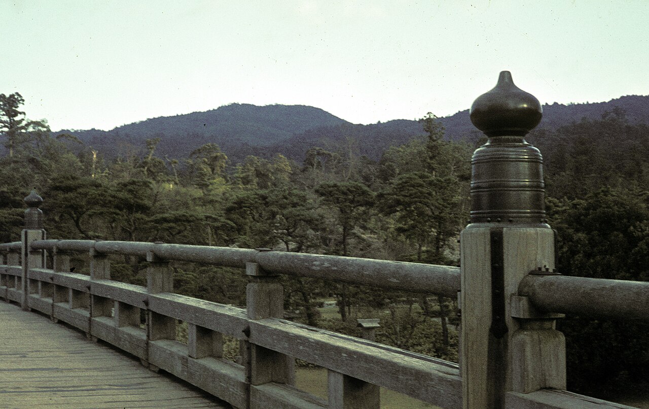 内宮の宇治橋の風景